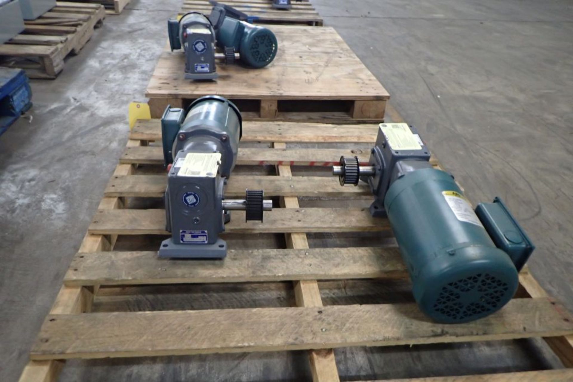 Lot of (2) Boston 3.66 HP Gearmotors - Image 3 of 7