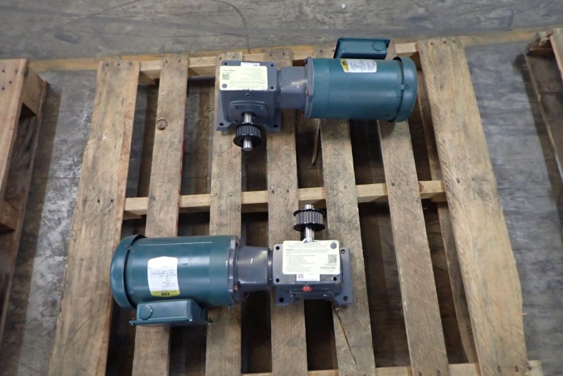 Lot of (2) Boston 3.66 HP Gearmotors - Image 2 of 7