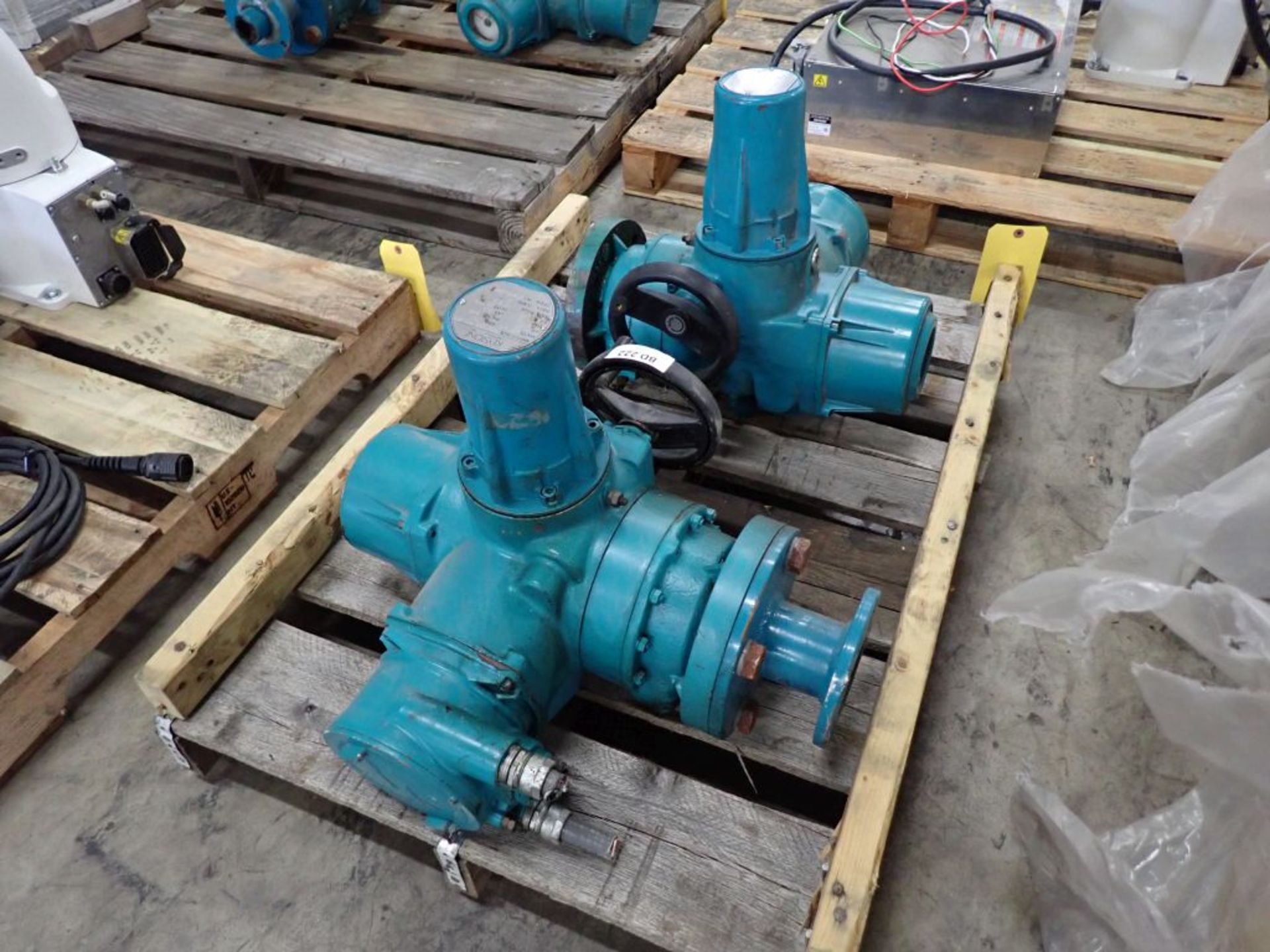 Lot of (2) Keystone Mechanical Valve Actuators