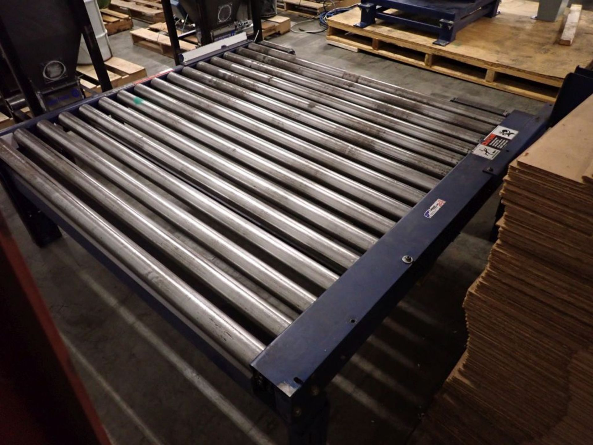 Lantech Pallet Wrapping System with Infeed and Outfeed Conveyor - Image 55 of 99