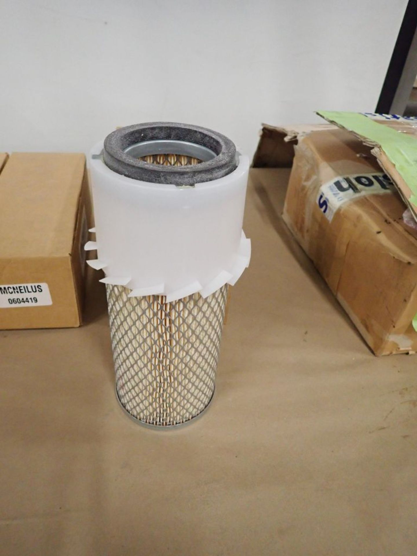 Lot of Assorted Hydraulic Filters with Filter Element - Image 7 of 7