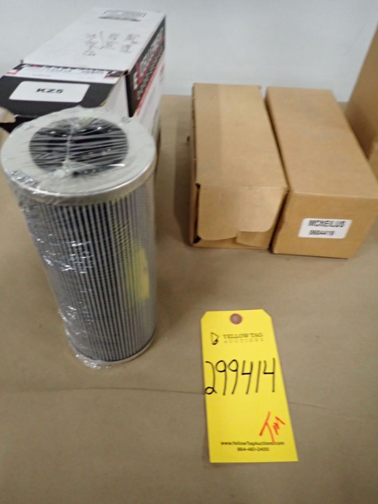 Lot of Assorted Hydraulic Filters with Filter Element - Image 6 of 7