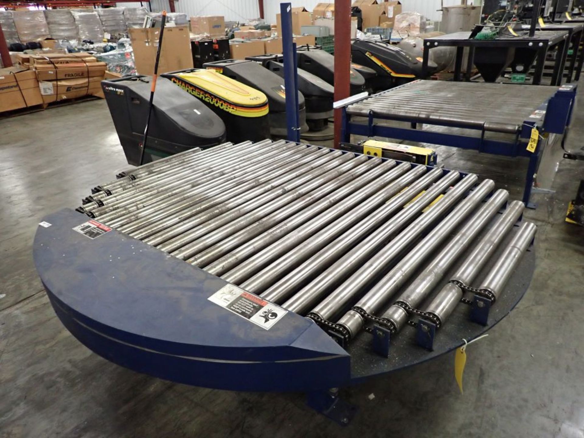 Lantech Pallet Wrapping System with Infeed and Outfeed Conveyor - Image 77 of 99