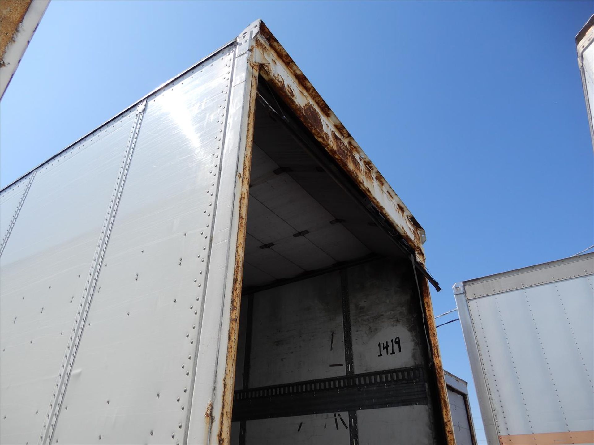 2012 Stoughton Trailer - Located in Indianapolis, IN - Image 16 of 27