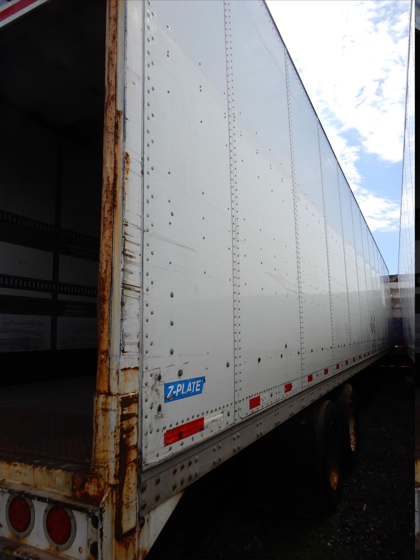 2012 Stoughton Trailer - Located in Indianapolis, IN - Image 17 of 31