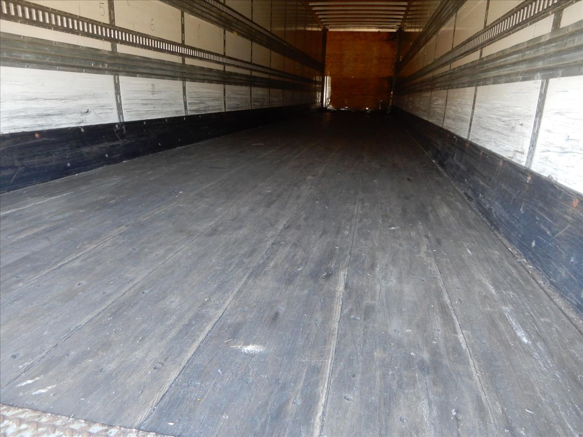 2012 Stoughton Trailer - Located in Indianapolis, IN - Image 17 of 20