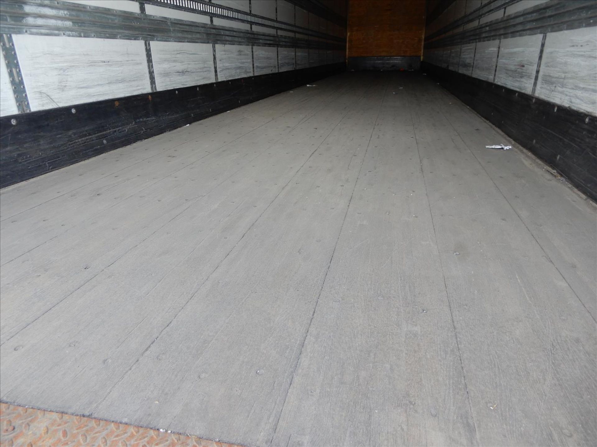2012 Stoughton Trailer - Located in Indianapolis, IN - Image 28 of 31