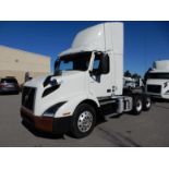 2019 Volvo VNR 300 Daycab Truck Tractor - Located in Murfreesboro, TN