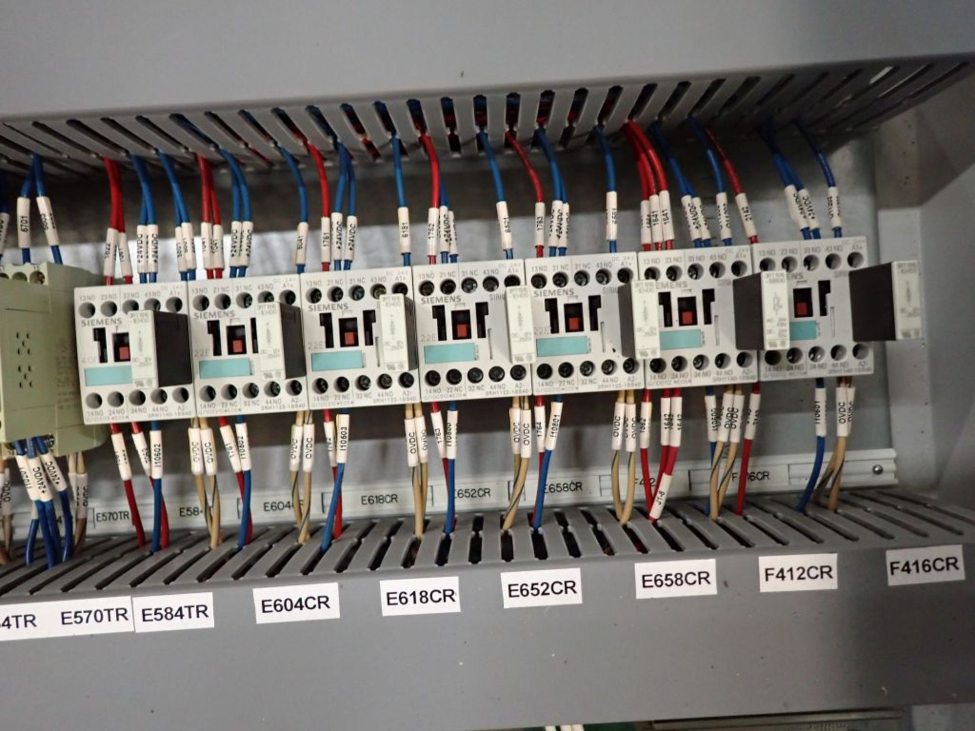 Control Panel with Contents - Image 13 of 27