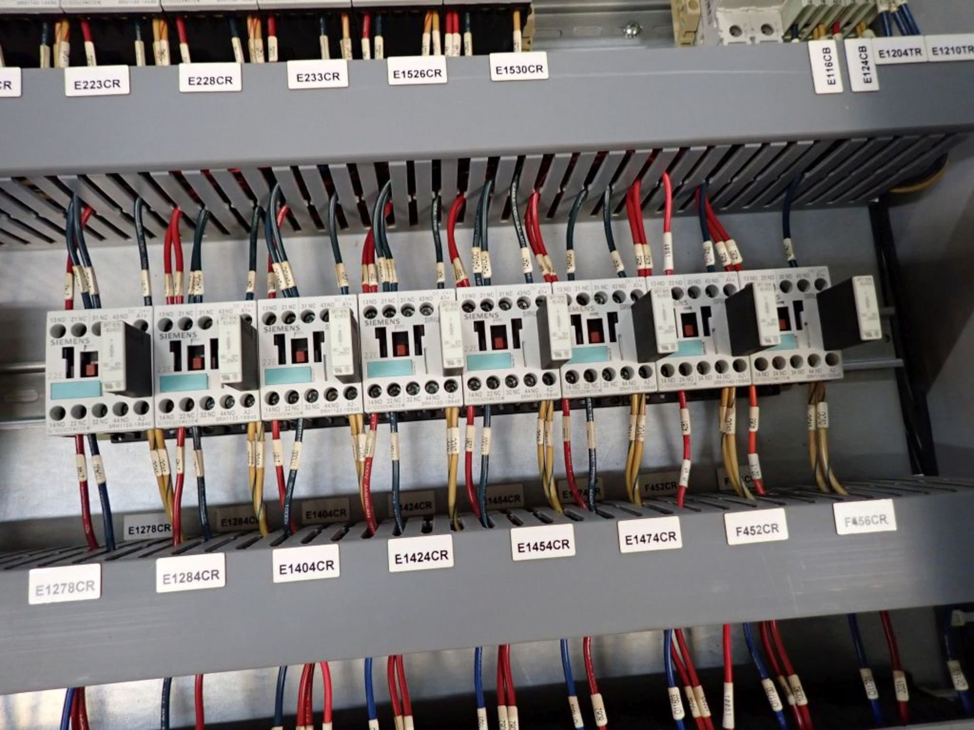 Control Panel with Contents - Image 17 of 22