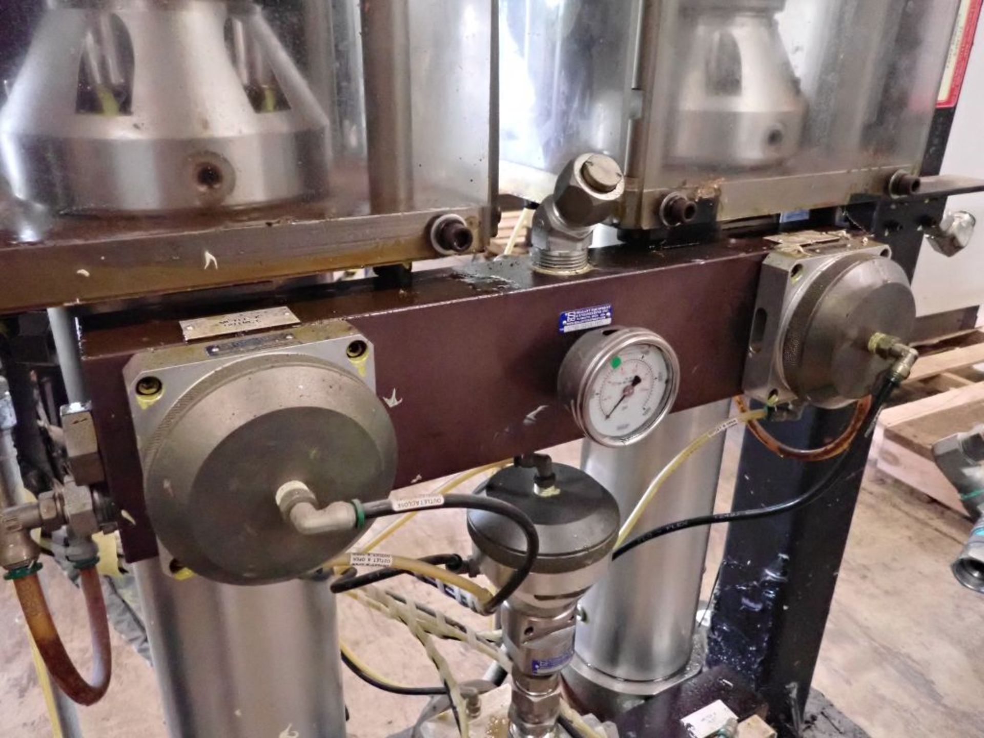 Sealant Equipment and Engineering Techcon Meter Mix Dispense System - Bild 9 aus 20
