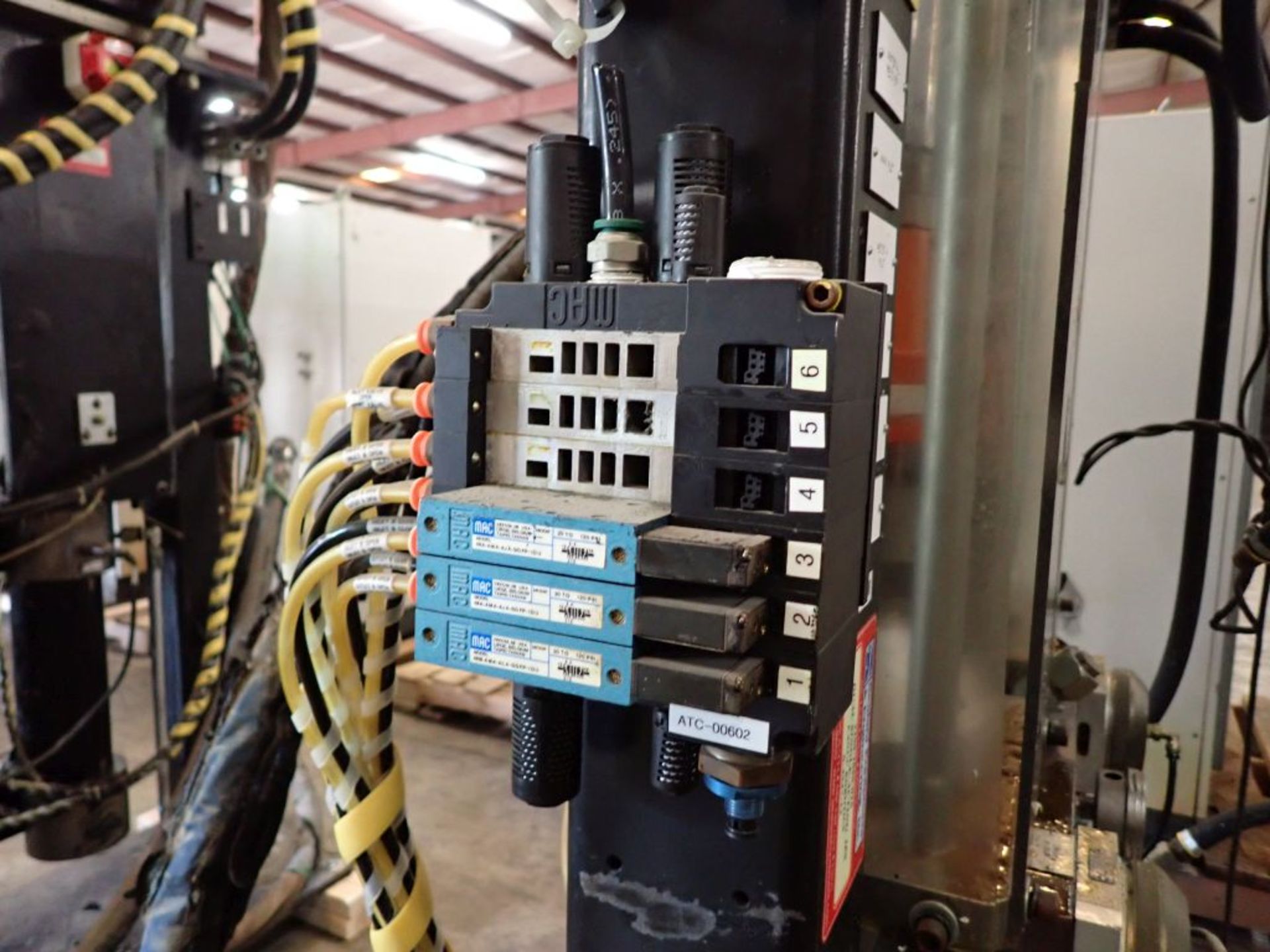 Sealant Equipment and Engineering Techcon Meter Mix Dispense System - Bild 6 aus 20