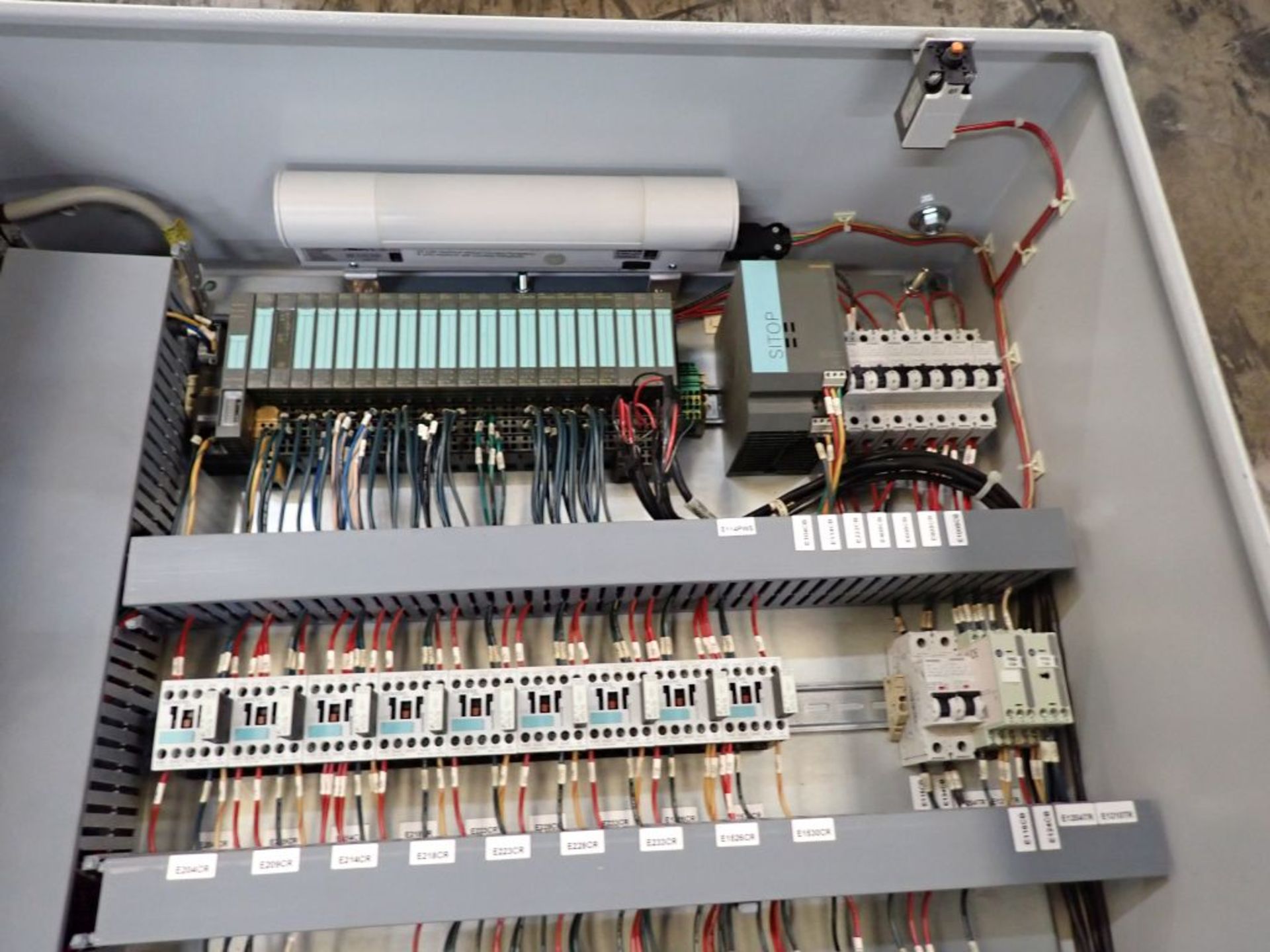 Control Panel with Contents - Image 19 of 26