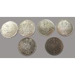 Konvolut von 6 diversen Münzen, Deutsches Kaiserreich, 1 Mark, 2 x 1875, 1 x 1896 und 3 x 1915, je