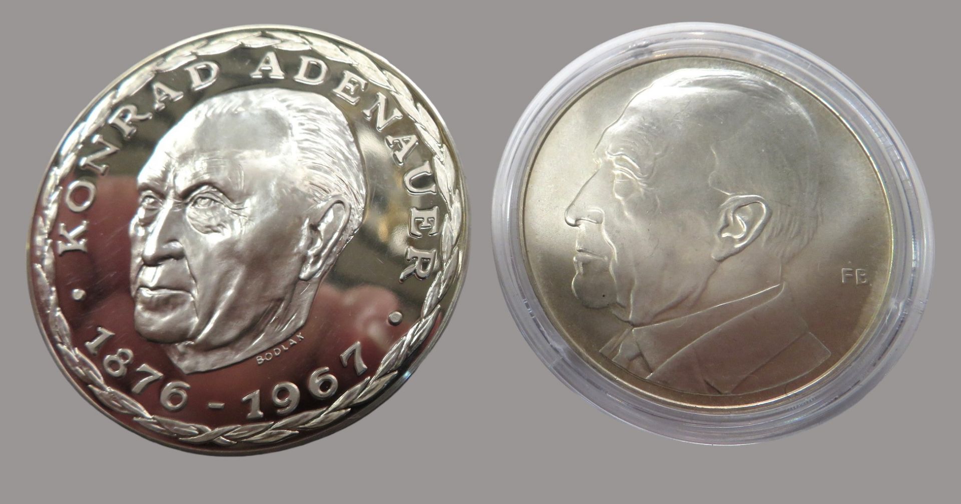 2 Medaillen, Konrad Adenauer, 1876 - 1967, 50 g, Silber 999,9/000, punziert, Spiegelglanz d 5 cm/25