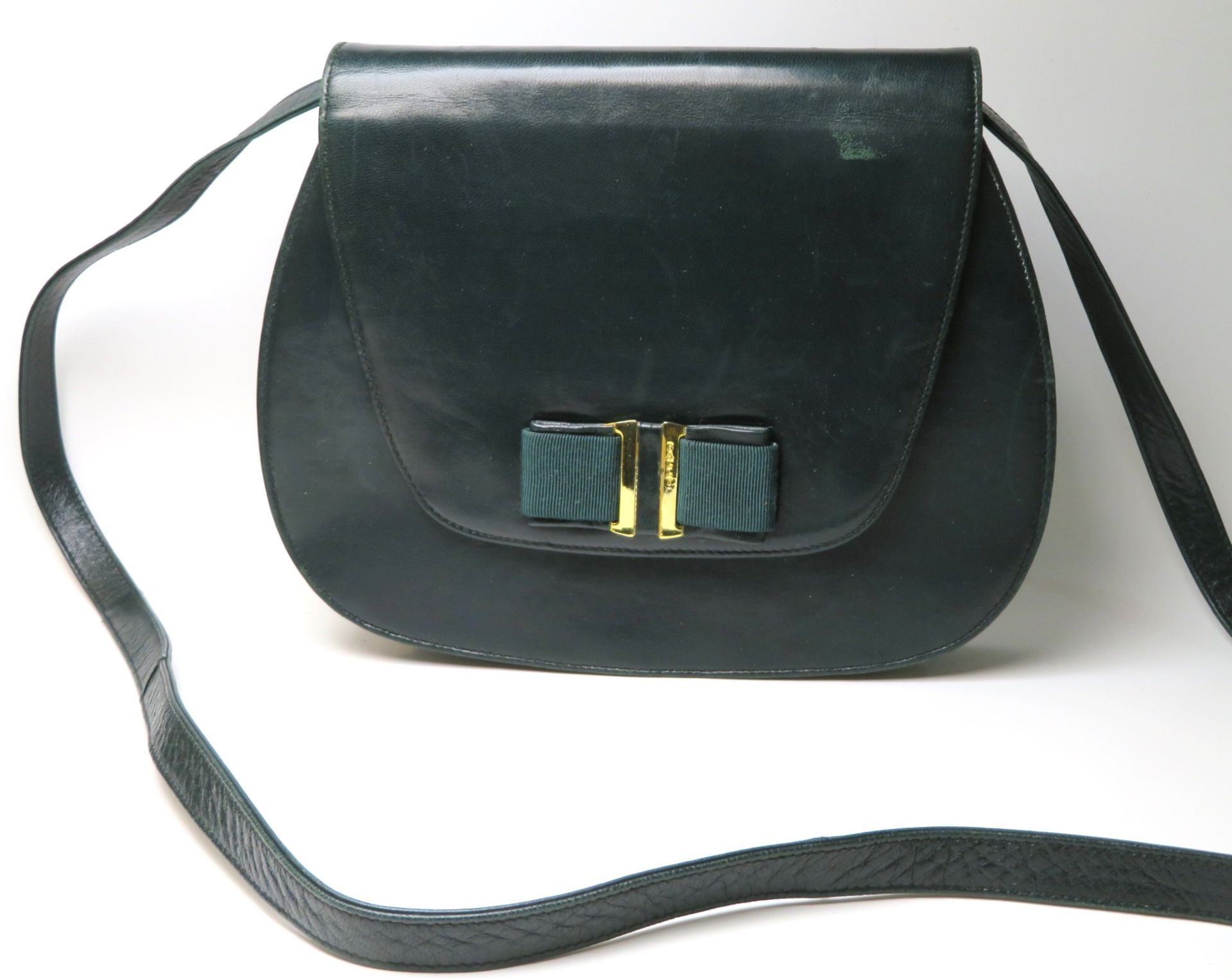 Handtasche zum Umhängen, Bally, grünes Leder, 23 x 18 x 3,5 cm.