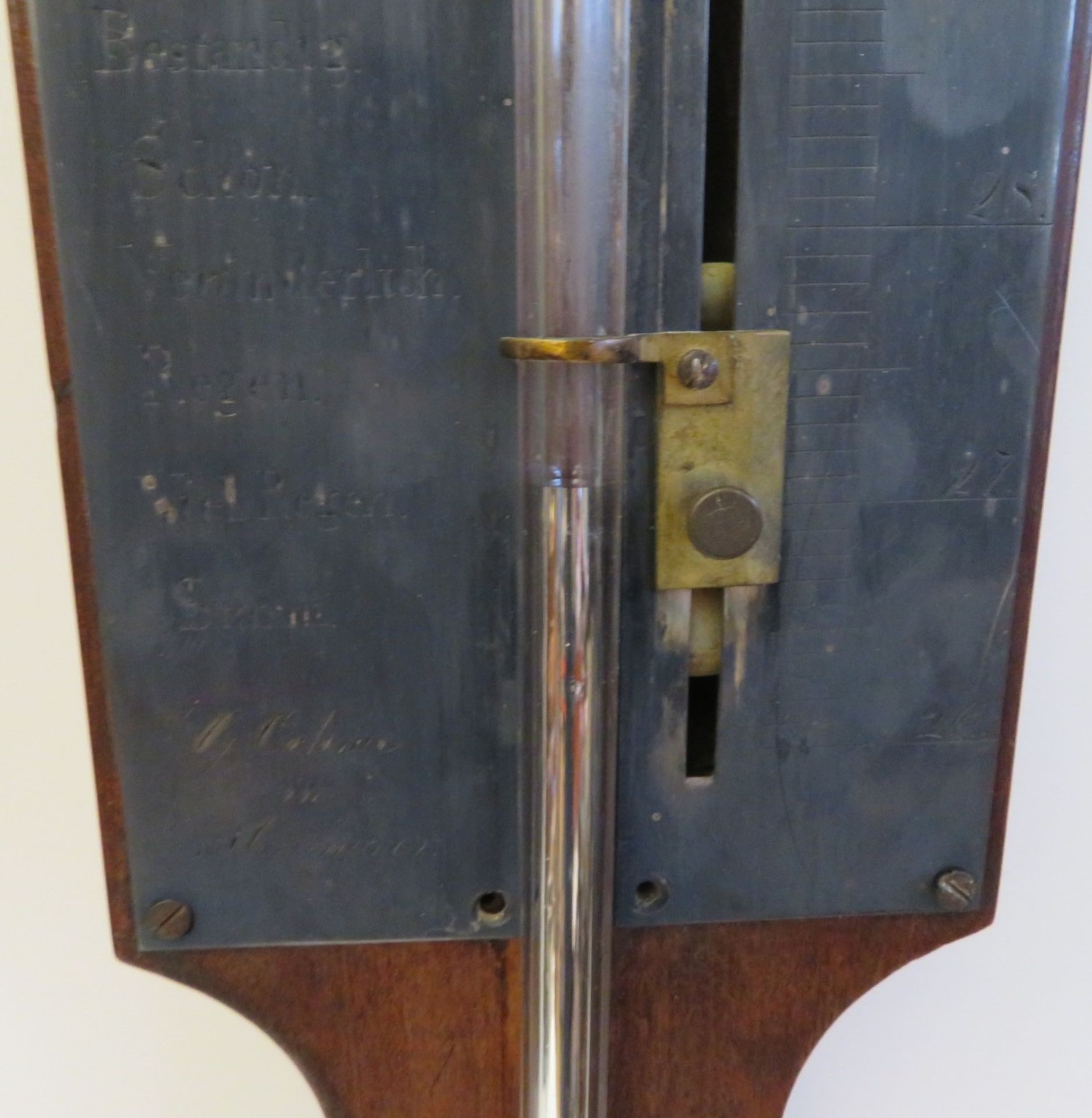 Quecksilber-Thermometer, G. Oehme Hannover, 19. Jahrhundert, gem., intakt, 92 x 11,5 x 4 cm. - Bild 2 aus 2