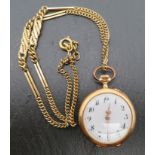 Damentaschenuhr an vergoldeter Uhrenkette, Gehäuse Gelbgold 585/000, punziert, Innendeckel Metall, 
