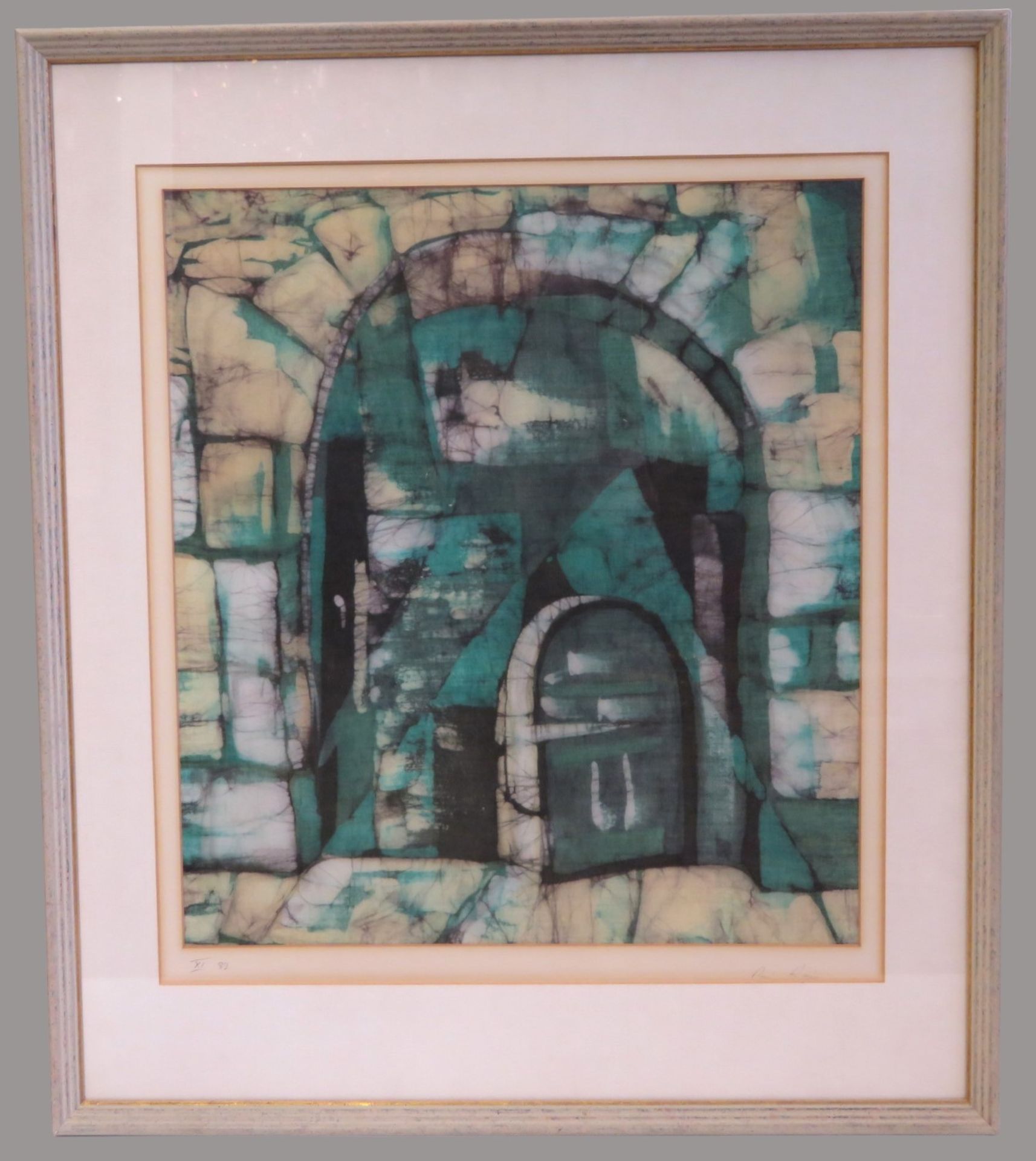 Heim, Rudi, "Das grüne Portal", Batik, Aufl. XI., dat. (19)89, 50 x 44,5 cm, R. [72 x 63 cm] - Image 2 of 2