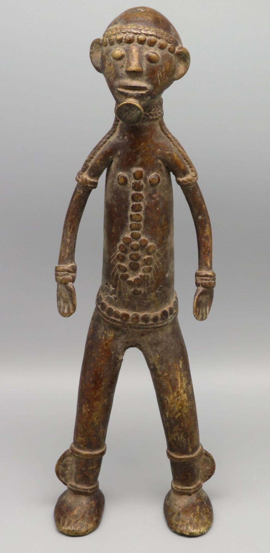 Männliche Ahnenfigur, Afrika, Nigeria, Vere, antik, Bronze, 32,5 x 11 x 7 cm.