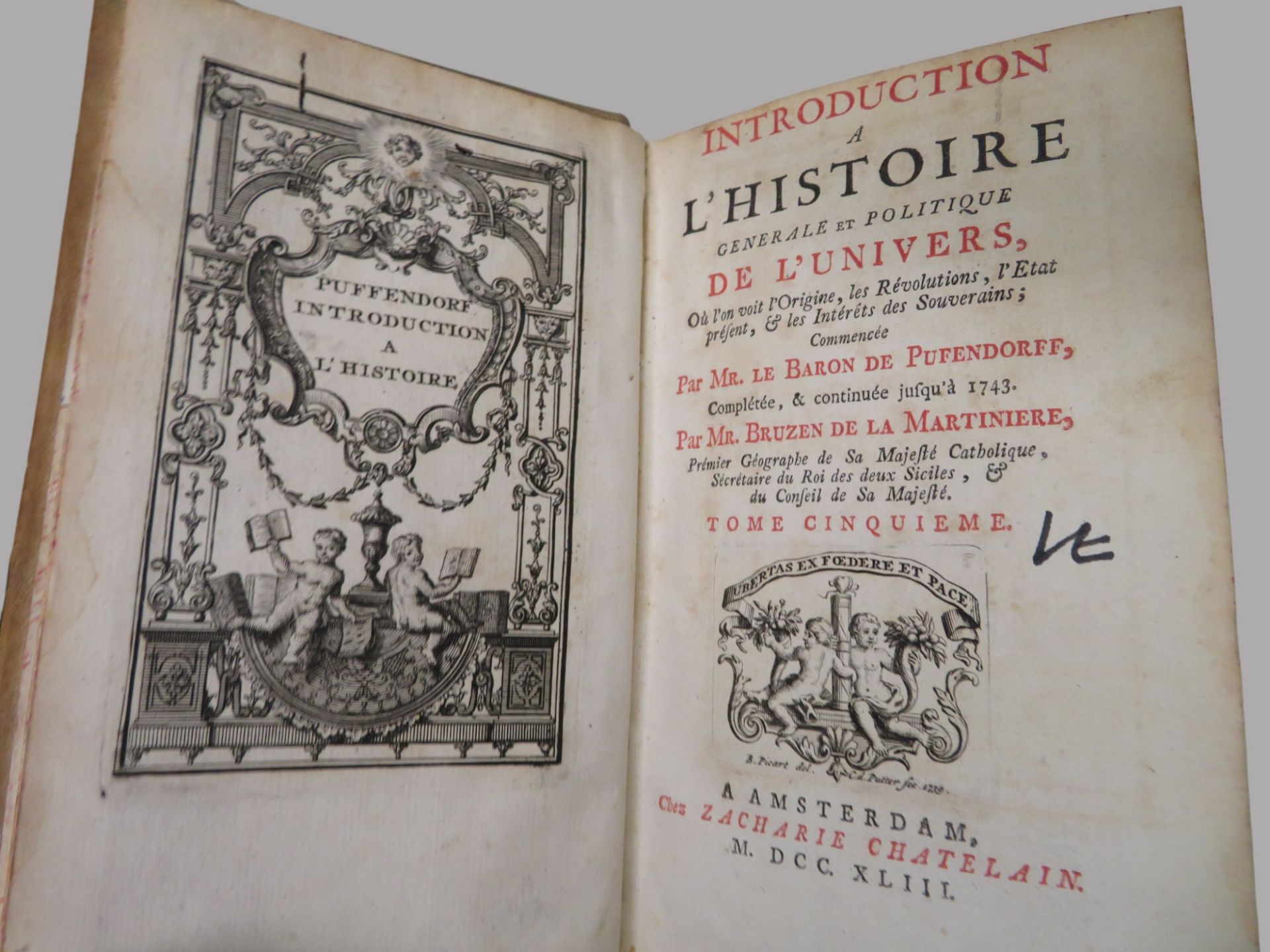 7 Bd., Pufendorf, Samuel Freiherr von/ Bruzen de La Martinière, Antoine Augustin: Introduction à l' - Bild 5 aus 8