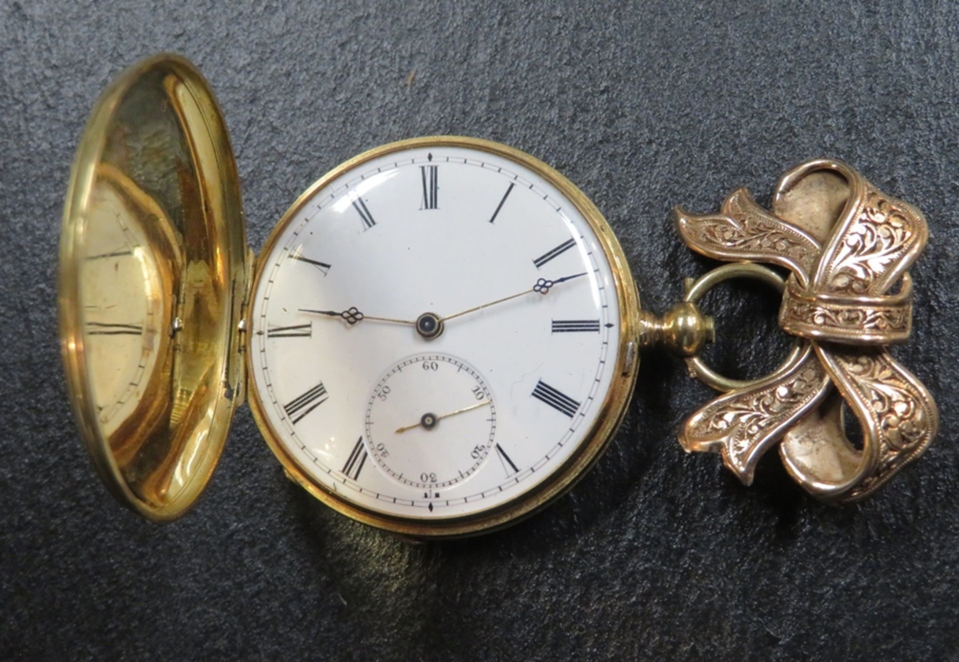 Exquisite Damen-Hängeuhr, Genève, um 1900, Vorder- und Rückendeckel mit königsblauer Emaillierung i - Bild 3 aus 5