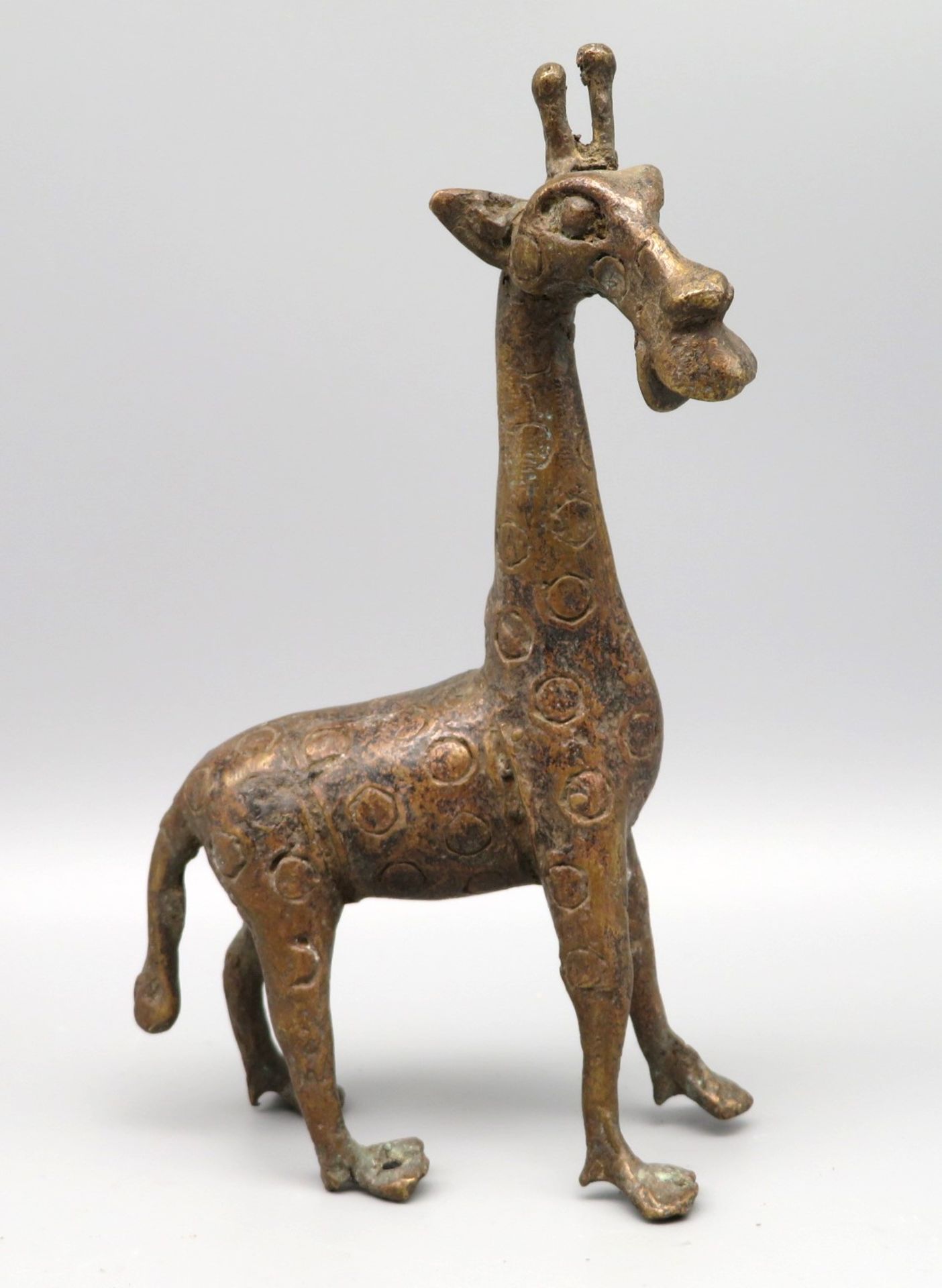 Stehende Giraffe, Afrika, Benin, Bronze, authentisch, 19 x 13 x 5 cm.