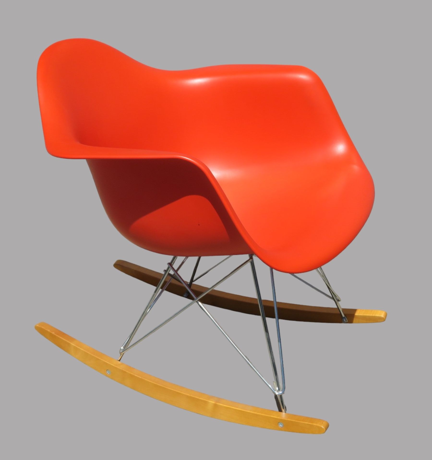 Schaukelstuhl RAR (Rocking Armchair Rod Base), Vitra, Entwurf Charles & Ray Eames, 1948, Kunststoff - Bild 2 aus 4