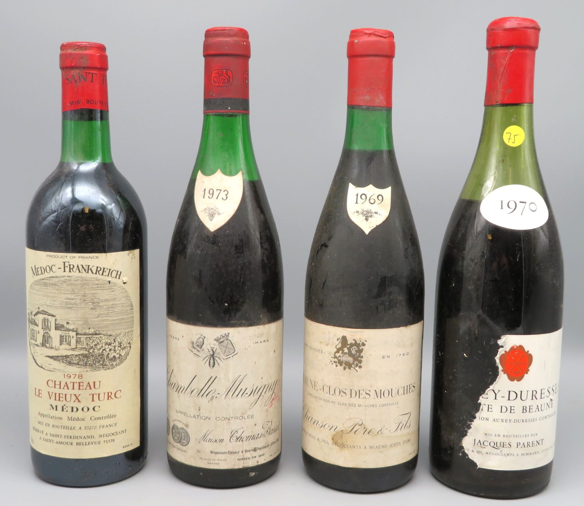 4 Flaschen Rotwein; Beaunbe-Clos des Mouches, Chanson Père & Fils, 1969/CHanbolle-Musigny, Maison T
