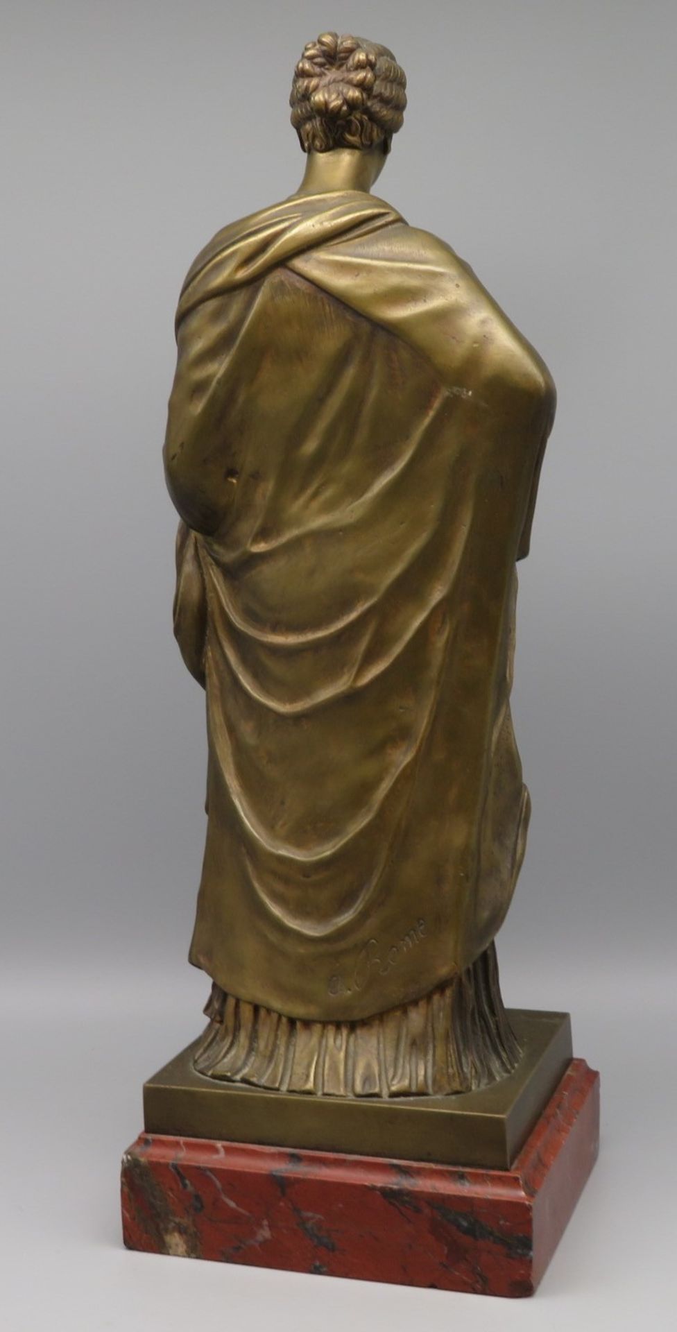 Stehende Diana Skulptur, 19. Jahrhundert, gem. "A. Rome", Bronze patiniert, rötlicher Marmorsockel, - Bild 2 aus 3