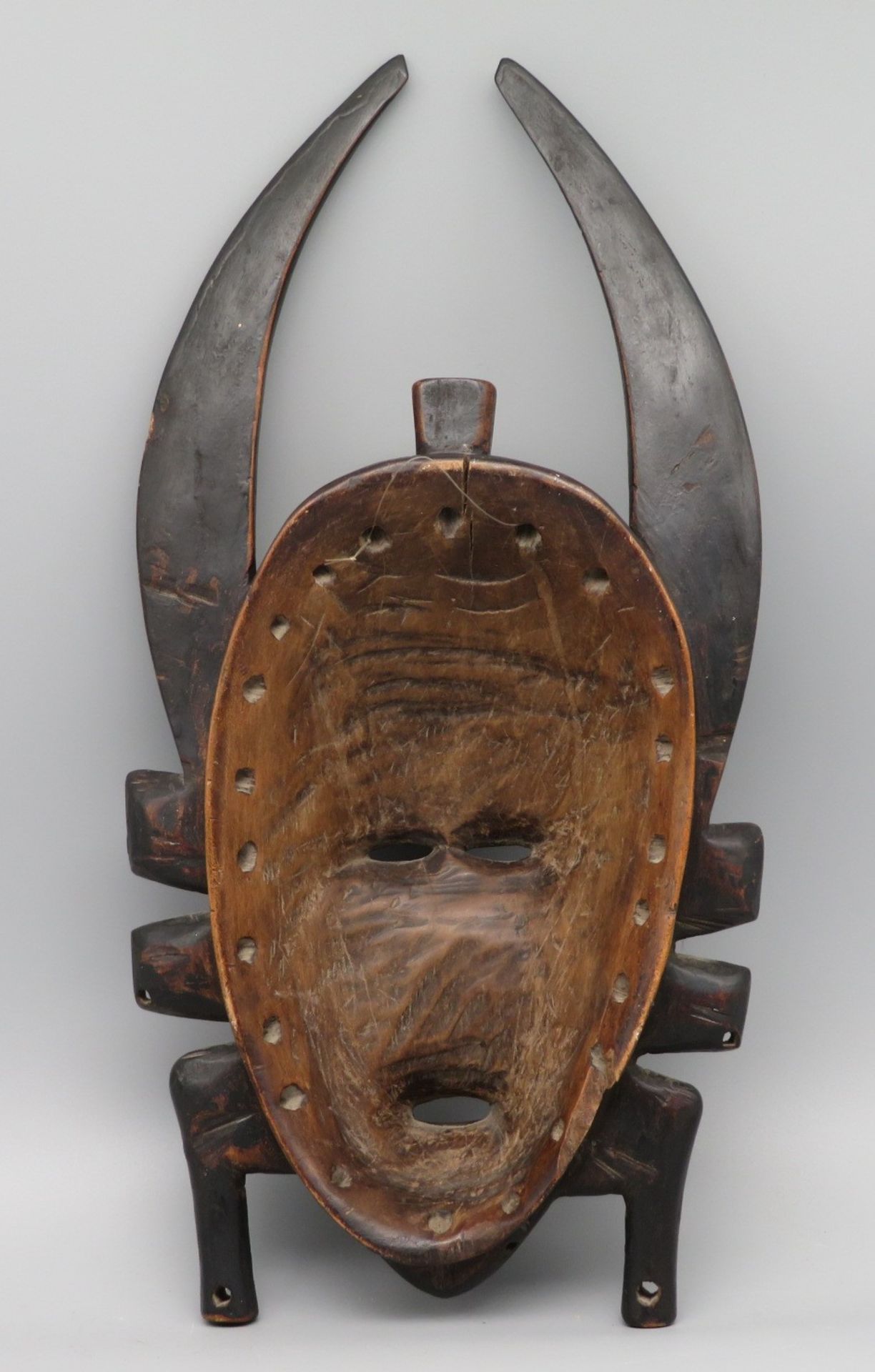 Tanzmaske, Afrika, authentisch, Holz geschnitzt, 32 x 17 x 7,5 cm. - Bild 2 aus 2