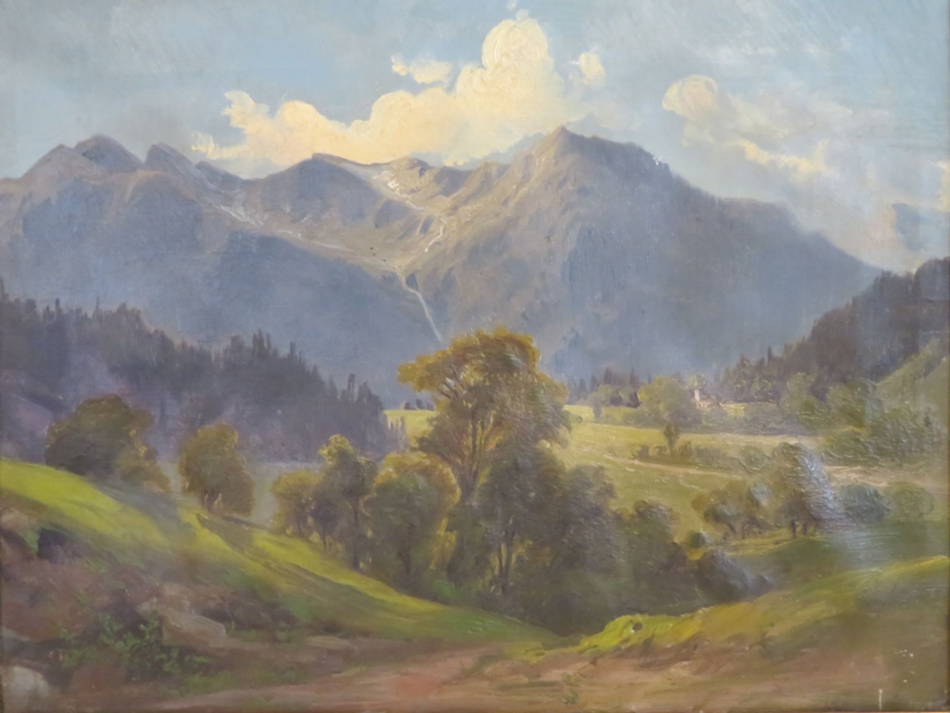 Süddeutsch, 1. Hälfte 20. Jahrhundert, "Dorf mit Gebirgsansicht", Öl/Leinwand, 40 x 52 cm, R. [48 x