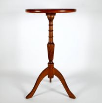 TRIPOD TABLE, Viktorianischer Stil,