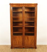 BIEDERMEIER-VITRINENSCHRANK, Mahagoni, deutsch, um 1840