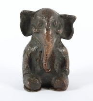 kleiner sitzender Elefant, Bronze