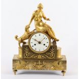 Directoire-Figurenpendule, Bronze, Frankreich, um 1790