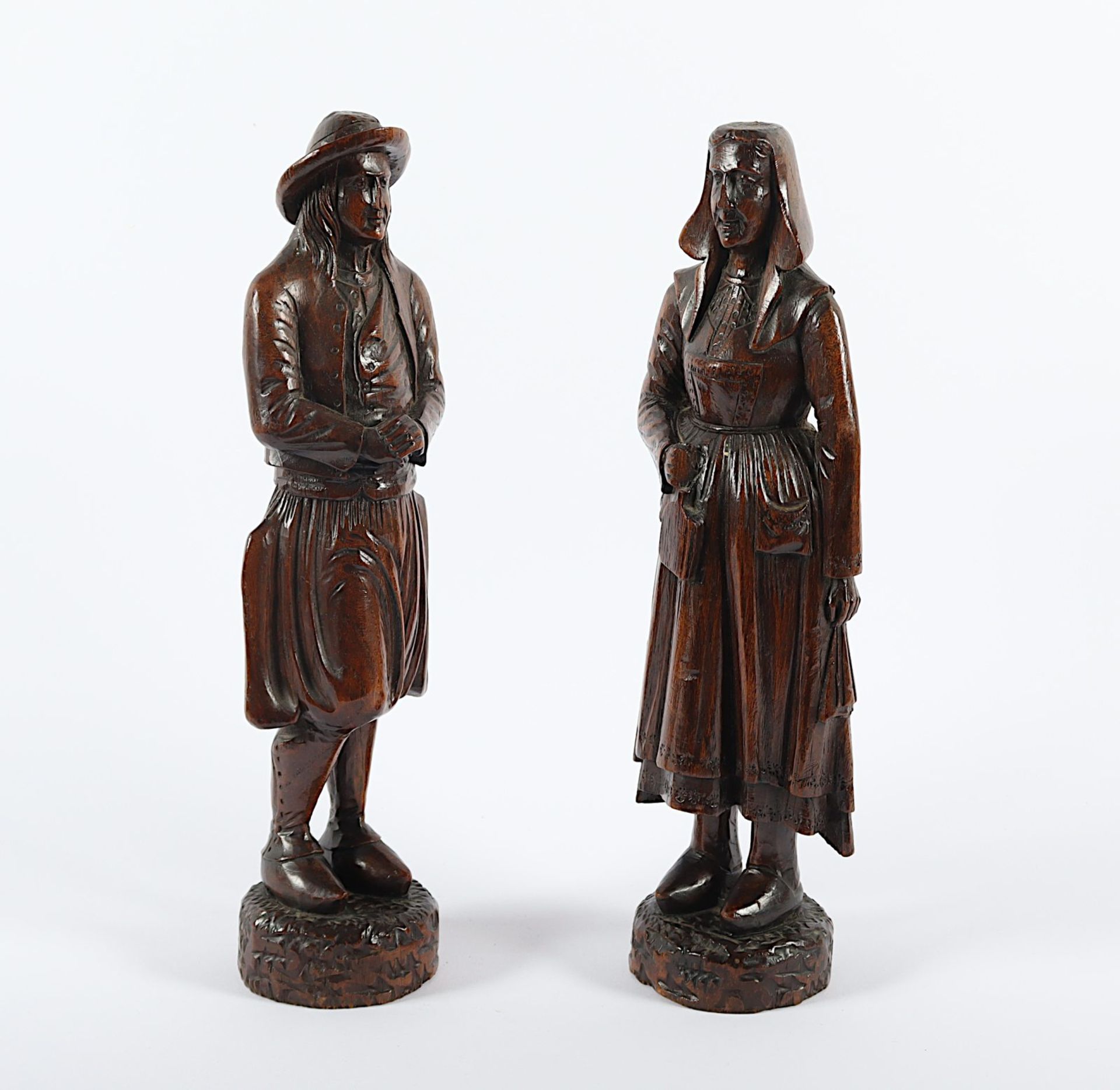 Paar Figuren, Holz, 18.Jh. - Image 3 of 4
