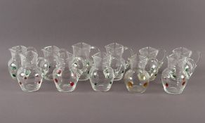 11 Weinkaraffen, Glas, um 1910