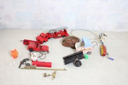 Toys for Parts/Repair Arnold Helibus, Fire Truck+