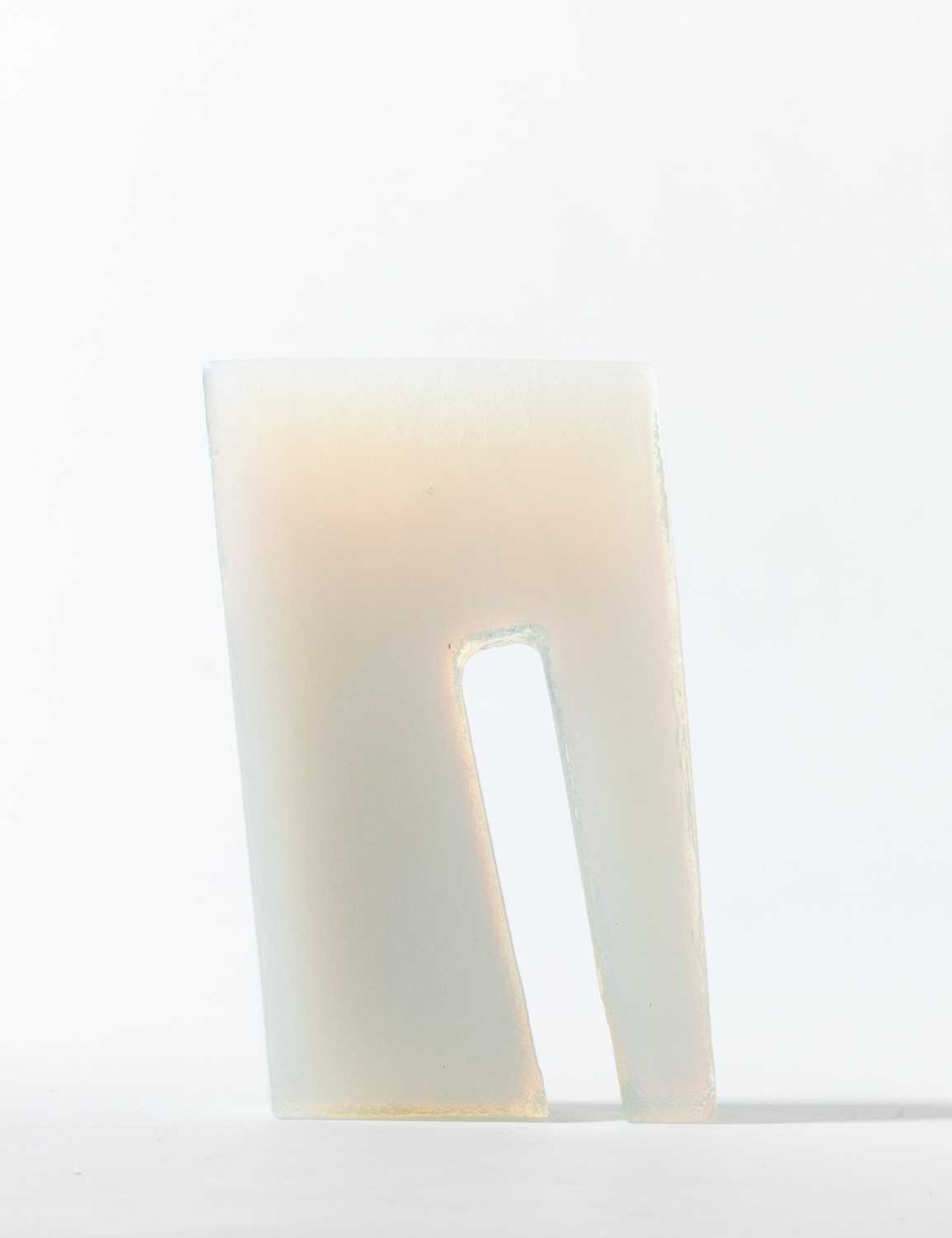 Chiara Dynys (1958 Mantua – lebt in Mailand) - Bild 3 aus 3