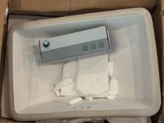 Vigo UNDERMOUND SINK - GLOSSY WHITE 23" x 16"