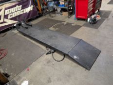 Pneumatic Motorcycle Lift