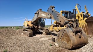 2017 VOLVO EC480DL EXCAVATOR