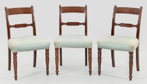 Drei Regency-Stühle
