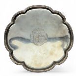 Silver tray, Michiel Menningh 1719