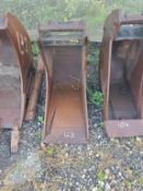 15IN. DIGGING BUCKET EXCAVATOR BUCKET Located: 168 Town Line Rd, Kings Park, NY 11754. Dominic