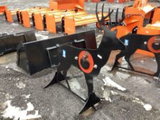 NEW 3/8IN. AR500 STEEL DEER SHOOTING TARGET NEW SUPPORT EQUIPMENT w/ heart flapper. Located: 7697