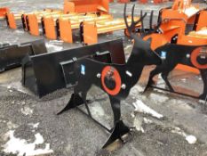 NEW 3/8IN. AR500 STEEL DEER SHOOTING TARGET NEW SUPPORT EQUIPMENT w/ heart flapper. Located: 7697