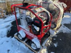 NEW EASY KLEEN MAGNUM GOLD PRESSURE WASHER powered by gas engine, equipped with 4000PSI, 12Volt,