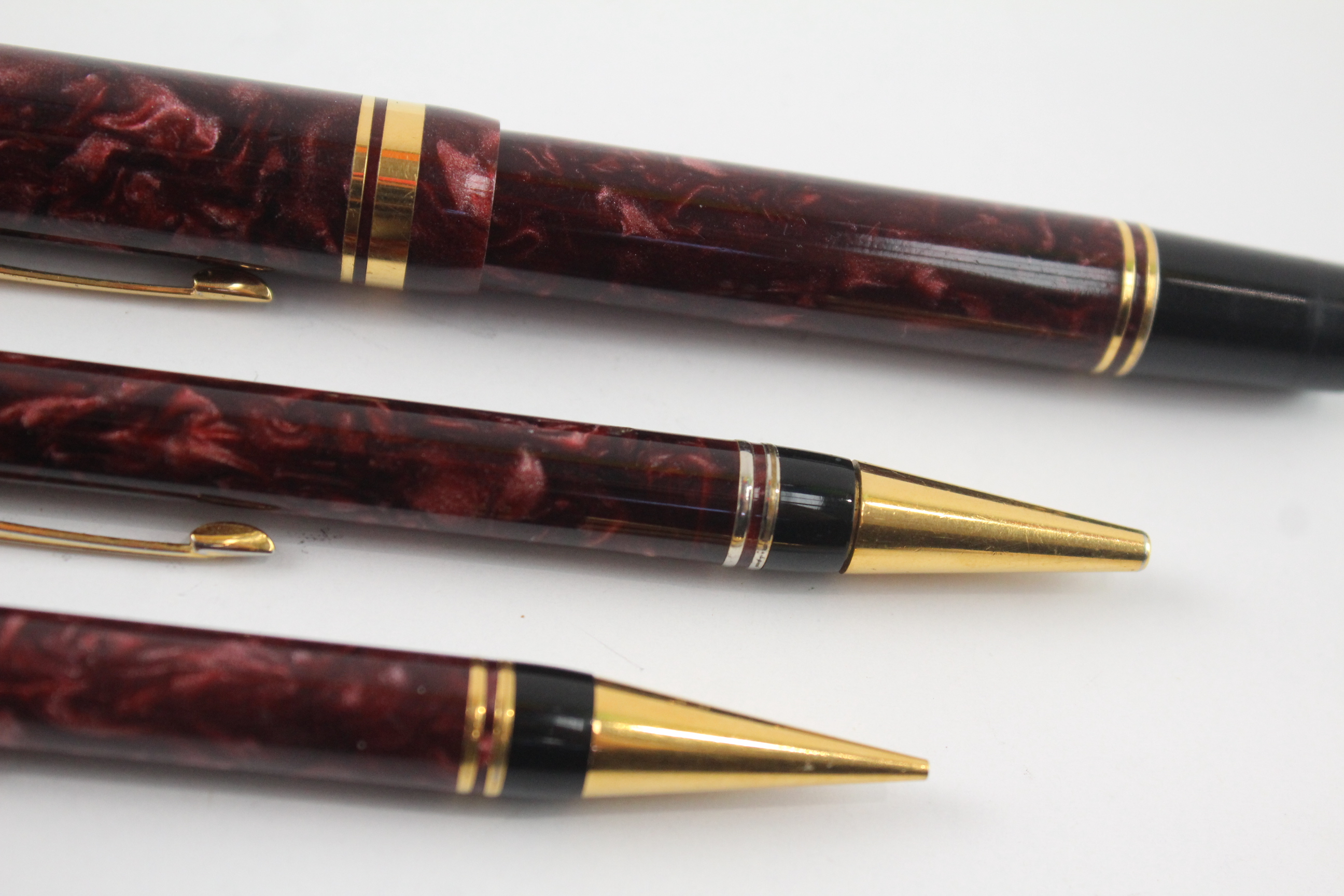 Parker Duofold Burgundy Lacquer Foutain Pen Set w/ 18ct Nib, Ballpoint ...